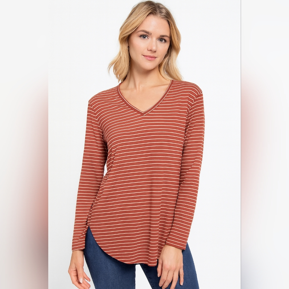 Faded Glory long sleeve t shirt - size small